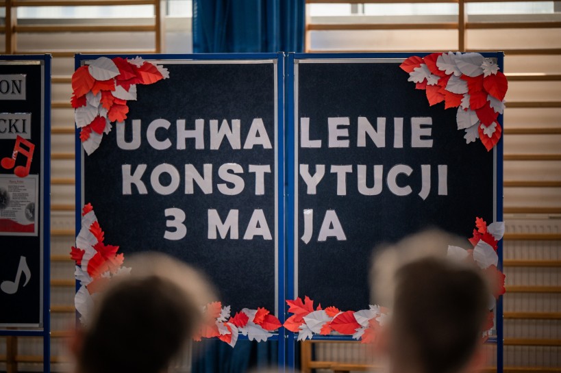 wreczenie medalu pro patria vi lo fot. barbara jamrocha udskior