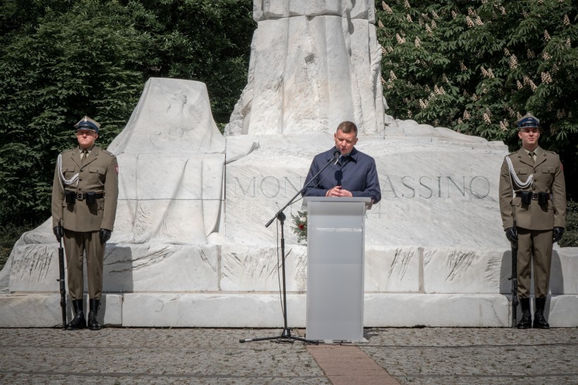 90. rocznica smierci j. pilsudskiego i 55. rocznica smierci generala andersa fot. barbara jamrocha udskior 90. rocznica smierci j. pilsudskiego i 55. rocznica smierci generala andersa fot. barbara jamrocha udskior