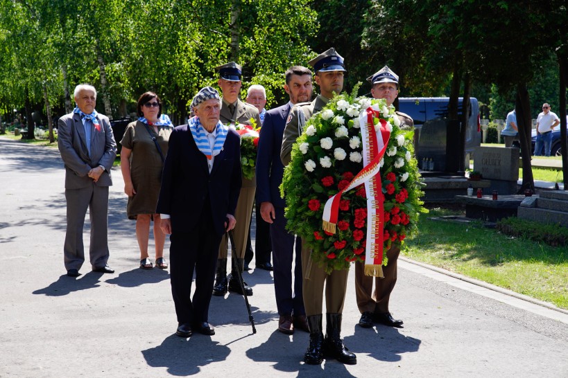 narodowy dzien pamieci ofiar niemieckich nazistowskich obozow koncentracyjnych i obozow zaglady  