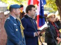 16.10   pomnik przy ambasadzie kanady