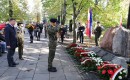 16.10   pomnik przy ambasadzie kanady