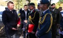 16.10   pomnik przy ambasadzie kanady