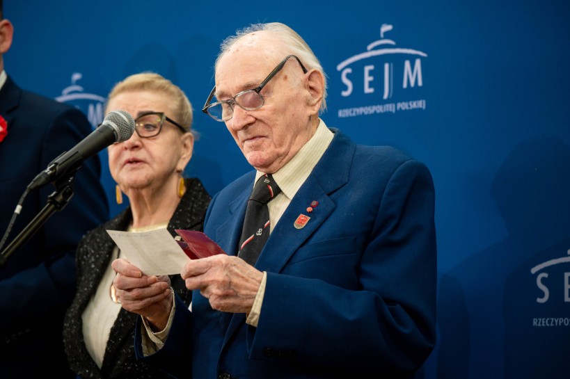 4. Konferencja prasowa 14 luty Barbara Jamrocha UdSKiOR 9 4. Konferencja prasowa 14 luty Barbara Jamrocha UdSKiOR 9