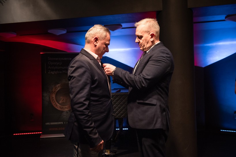 Wreczenie sztandaru Lubin fot. Barbara Jamrocha UdSKiOR 23 Wreczenie sztandaru Lubin fot. Barbara Jamrocha UdSKiOR 23