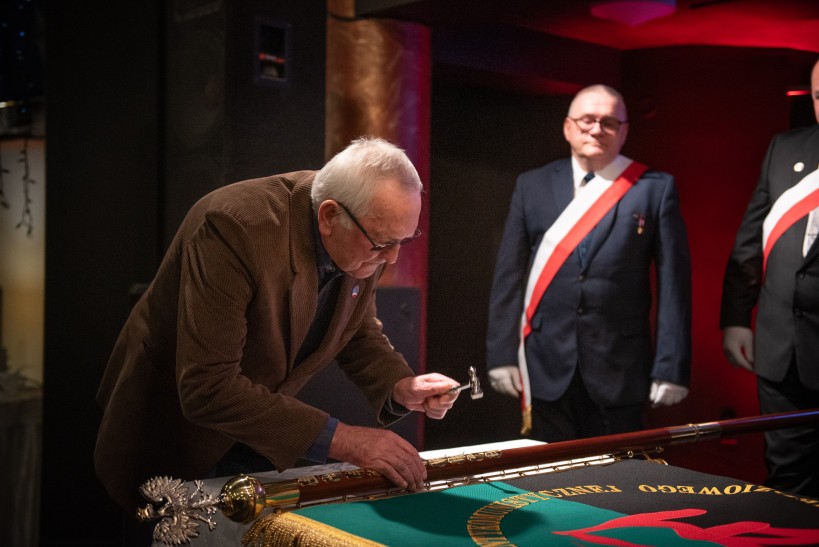 Wreczenie sztandaru Lubin fot. Barbara Jamrocha UdSKiOR 36 Wreczenie sztandaru Lubin fot. Barbara Jamrocha UdSKiOR 36